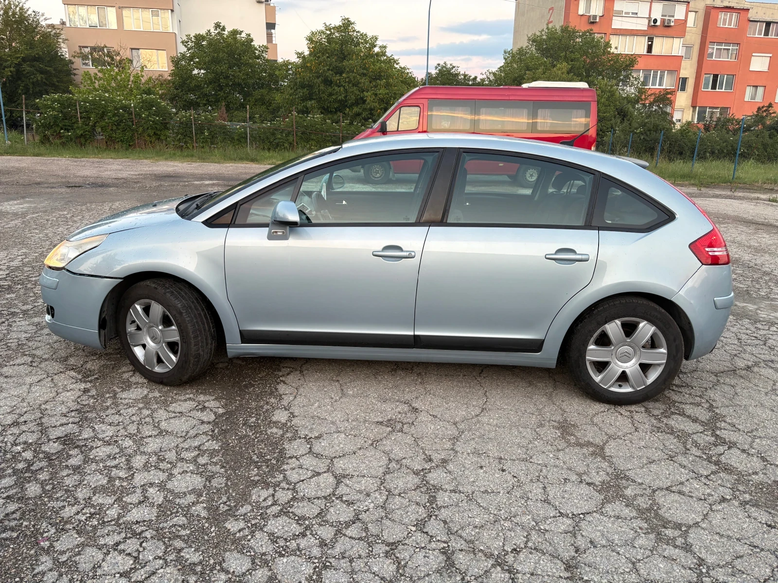 Citroen C4 1.6 бензин/ газ BRC, снимка 11 - Автомобили и джипове - 55303999