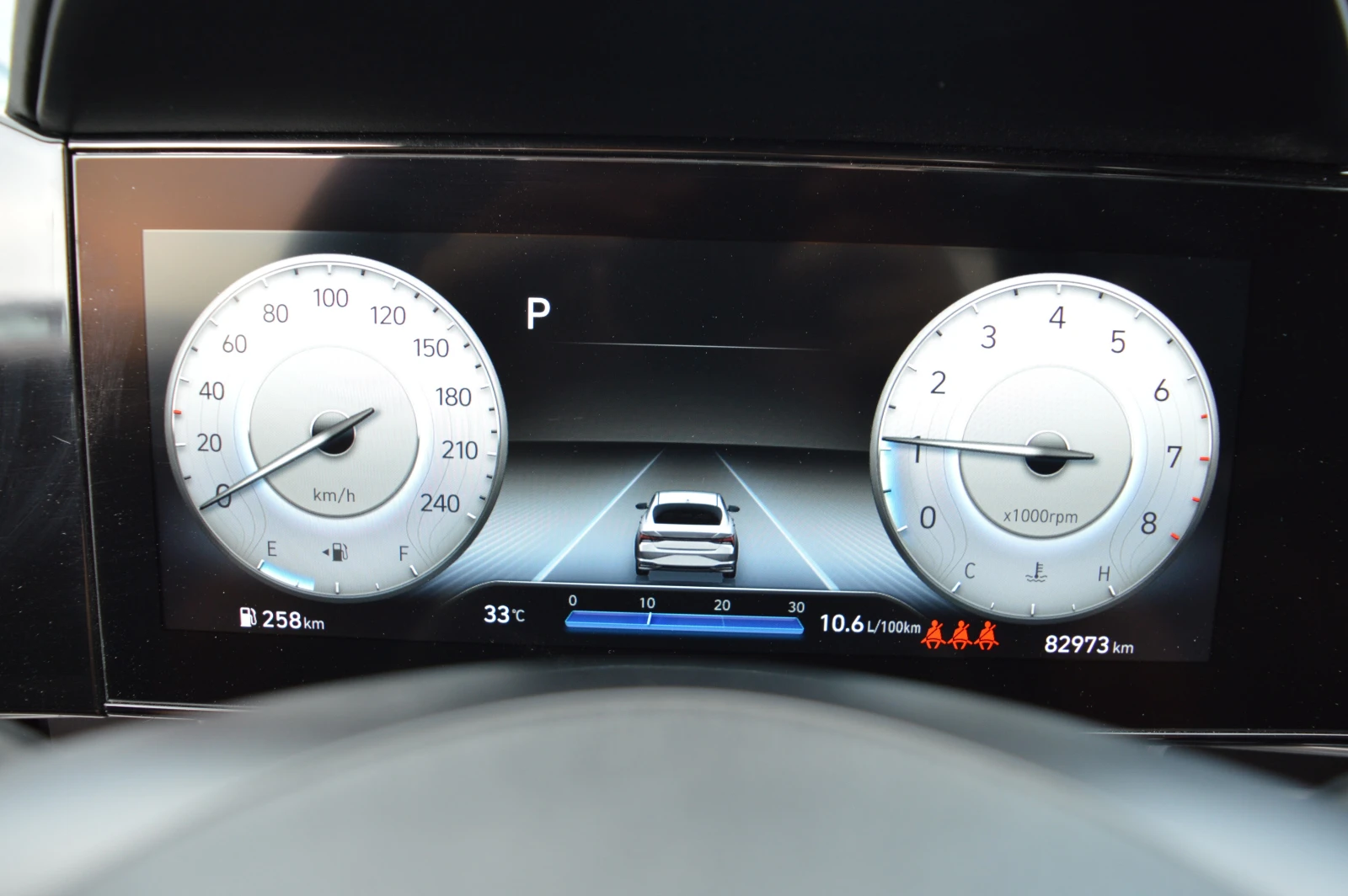 Hyundai Elantra 1.6-BENZIN-STAVA ZA GAZ-FULL EKSTRI, снимка 12 - Автомобили и джипове - 55588360