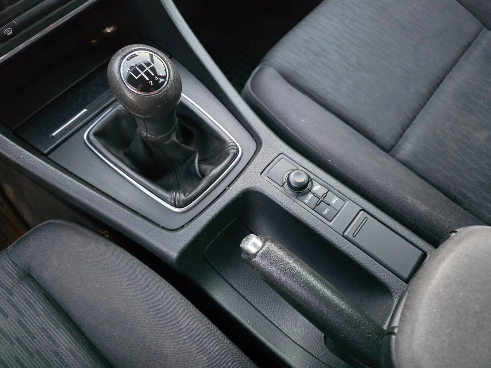 Audi A4, снимка 16 - Автомобили и джипове - 55646387