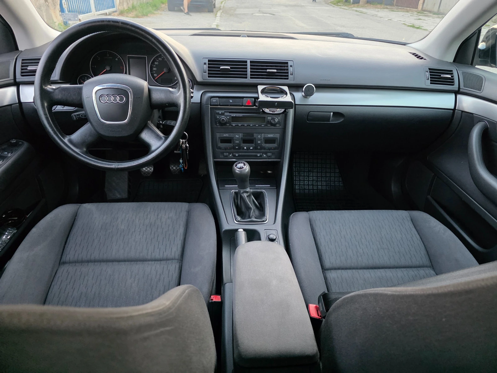 Audi A4, снимка 10 - Автомобили и джипове - 55646387