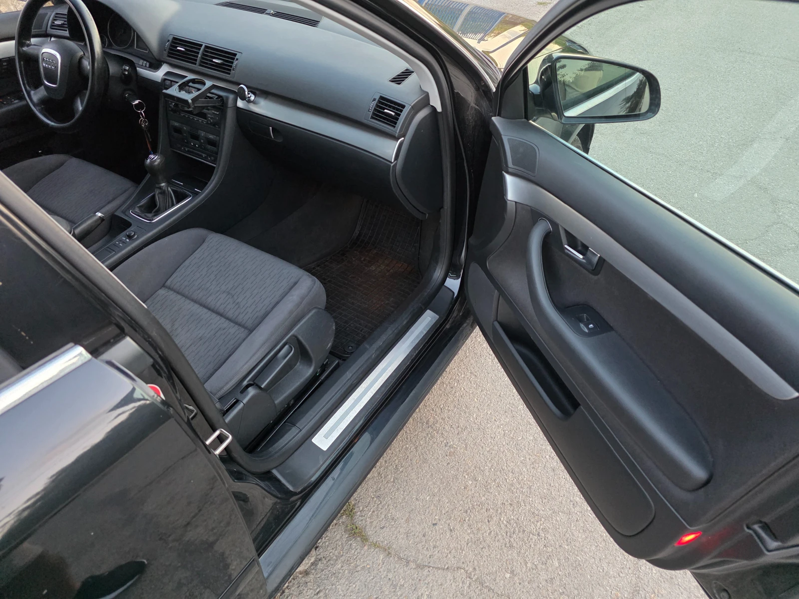 Audi A4, снимка 13 - Автомобили и джипове - 55646387