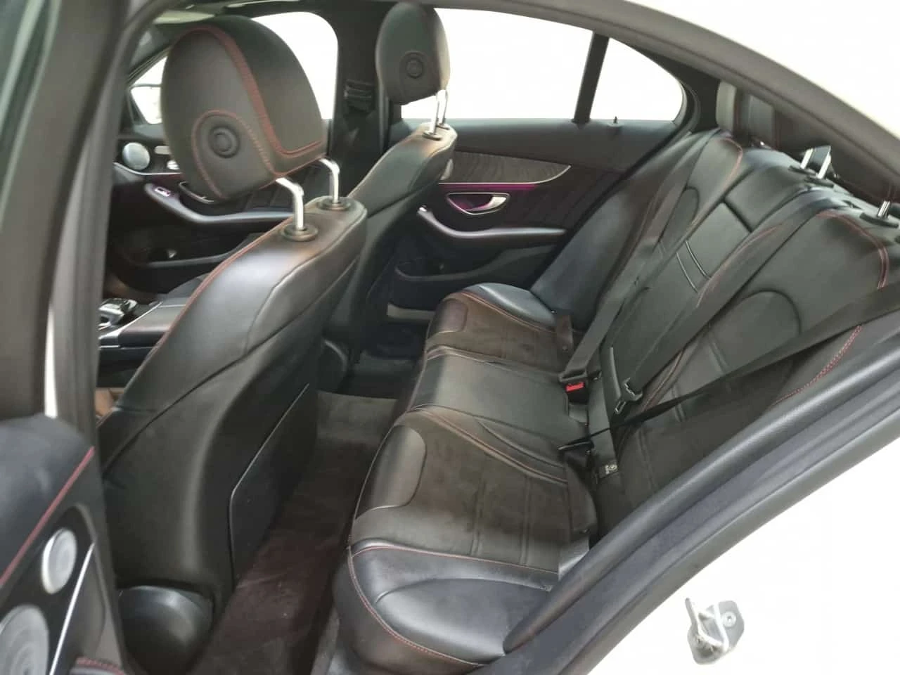 Mercedes-Benz C 43 AMG * CARFAX * ОПЦИЯ ЗА ФИНАНСИРАНЕ * , снимка 12 - Автомобили и джипове - 55785667