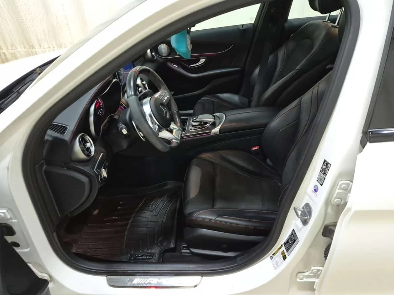 Mercedes-Benz C 43 AMG * CARFAX * ОПЦИЯ ЗА ФИНАНСИРАНЕ * , снимка 5 - Автомобили и джипове - 55785667