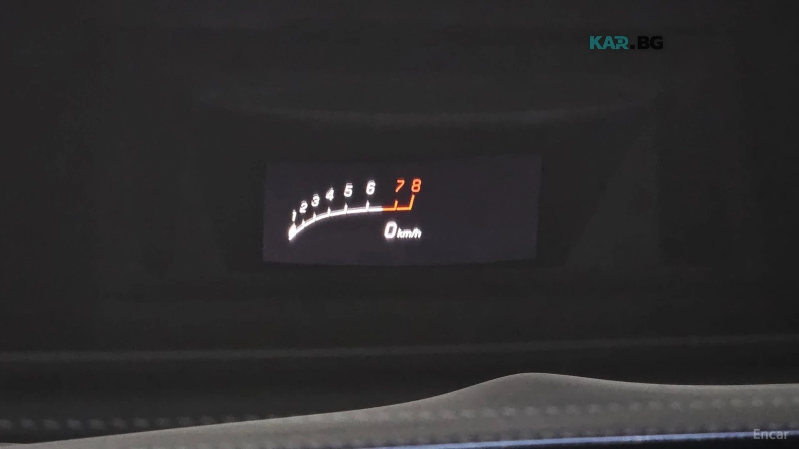 Mercedes-Benz AMG GT 43* 4MATIC* DISTRONIC* ОБДУХ* 360* КАМЕРА* HUD* , снимка 15 - Автомобили и джипове - 55942704