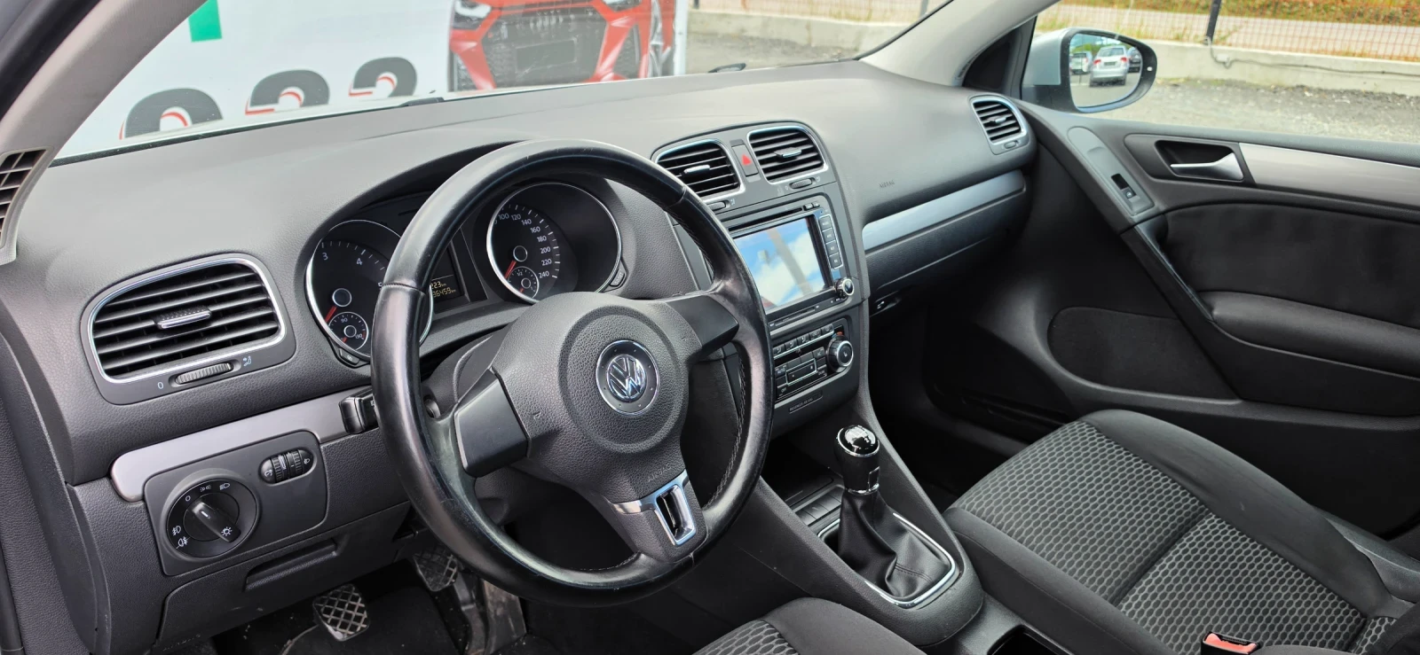 VW Golf 2.0 TDI 110KS, снимка 7 - Автомобили и джипове - 56309519
