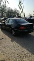 Mercedes-Benz C 200 Фейслифт, снимка 2