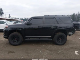 Toyota 4runner NIGHTSHADE SPECIAL EDITION/400 евро на месец, снимка 15