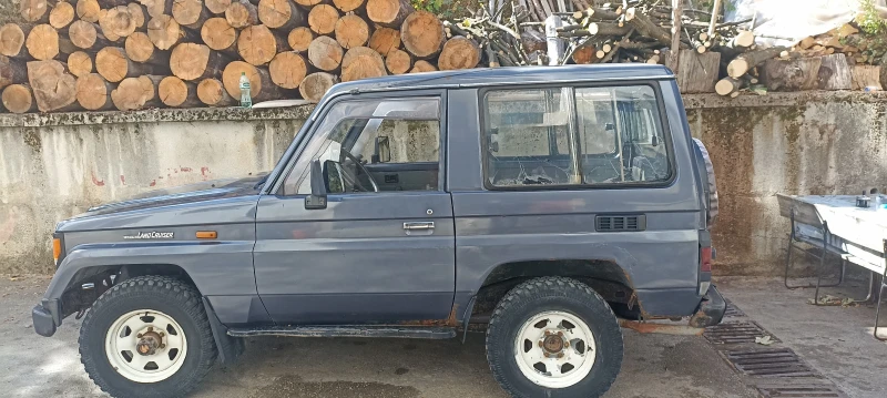 Toyota Land cruiser, снимка 6 - Автомобили и джипове - 48210549