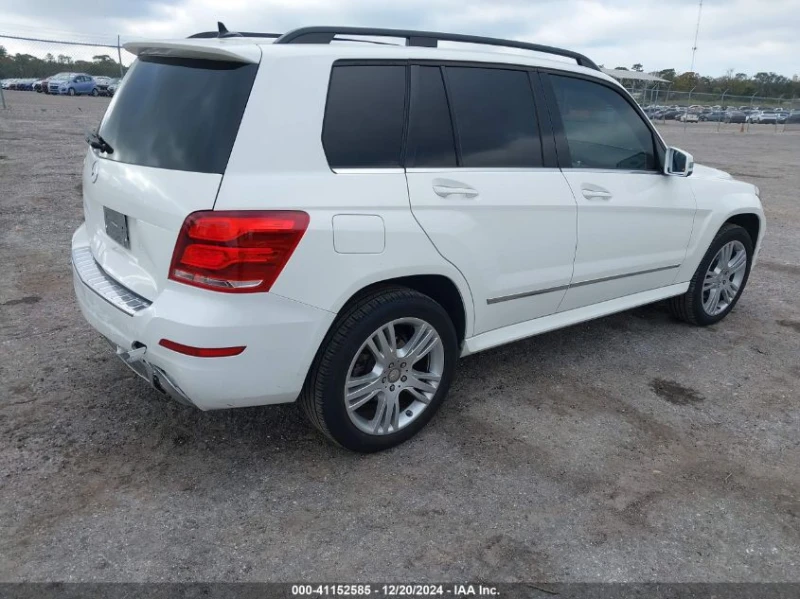 Mercedes-Benz GLK 2015 MERCEDES-BENZ GLK 350, снимка 4 - Автомобили и джипове - 48690258