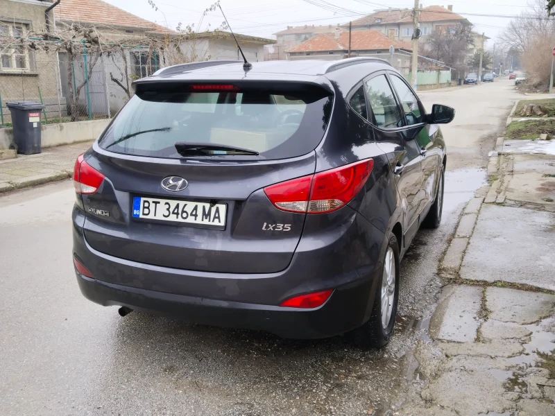 Hyundai IX35, снимка 3 - Автомобили и джипове - 49379032