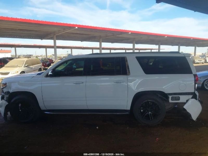 Chevrolet Suburban 5.3L V-8 DI, VVT, 355HP 4X2 Drive, снимка 7 - Автомобили и джипове - 53443313