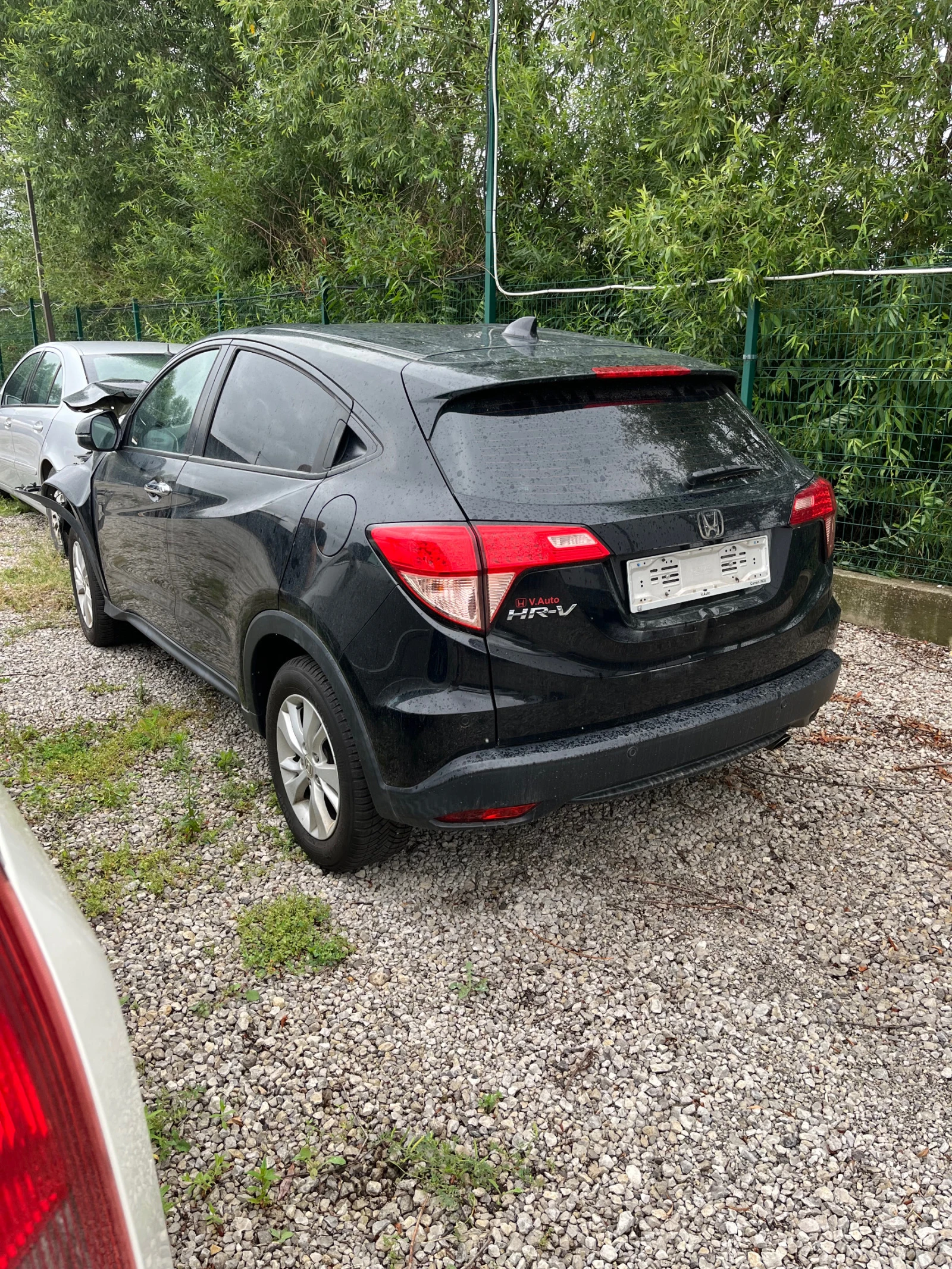 Honda Hr-v 1.5 - изображение 2