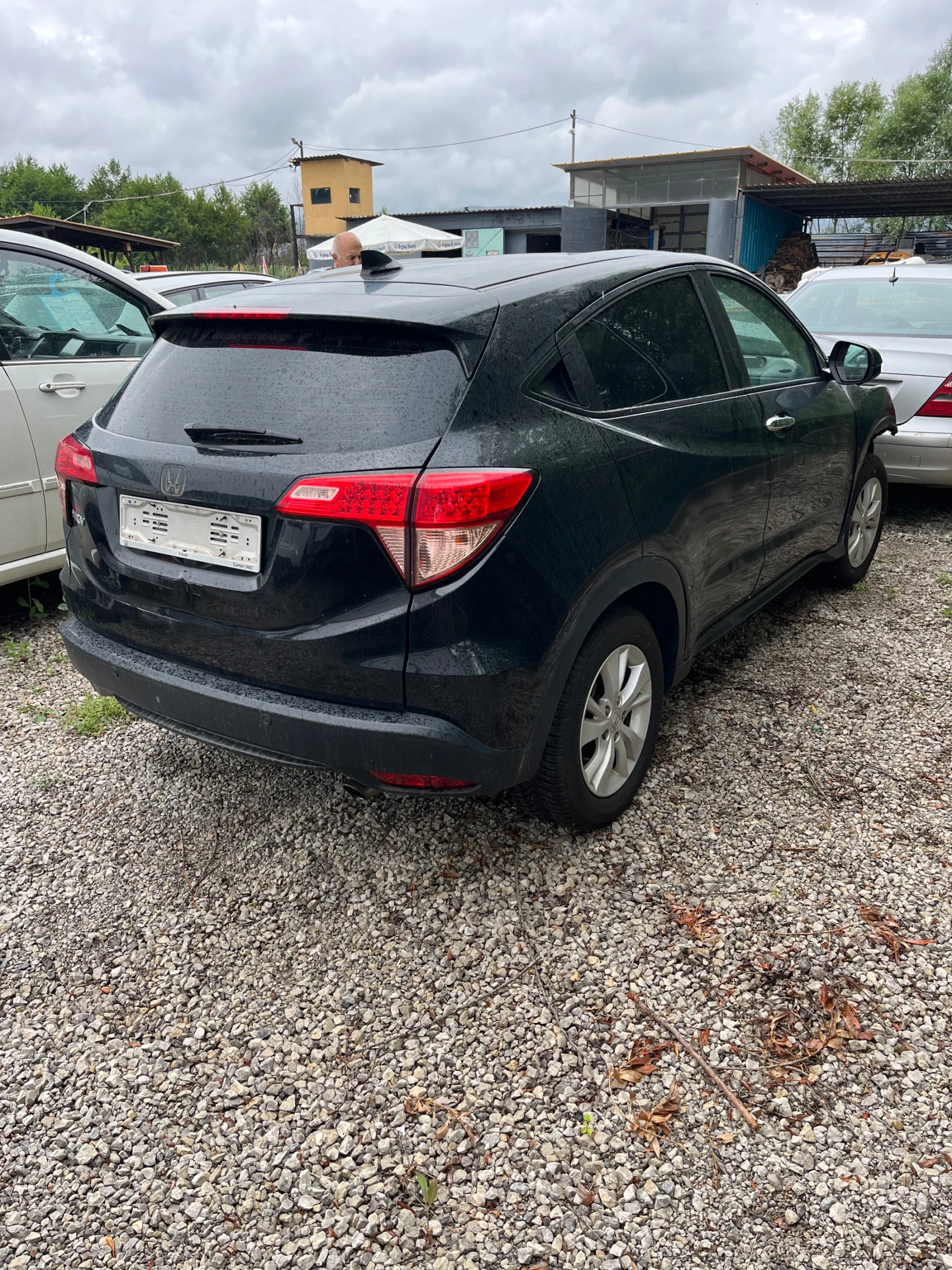 Honda Hr-v 1.5 - изображение 3