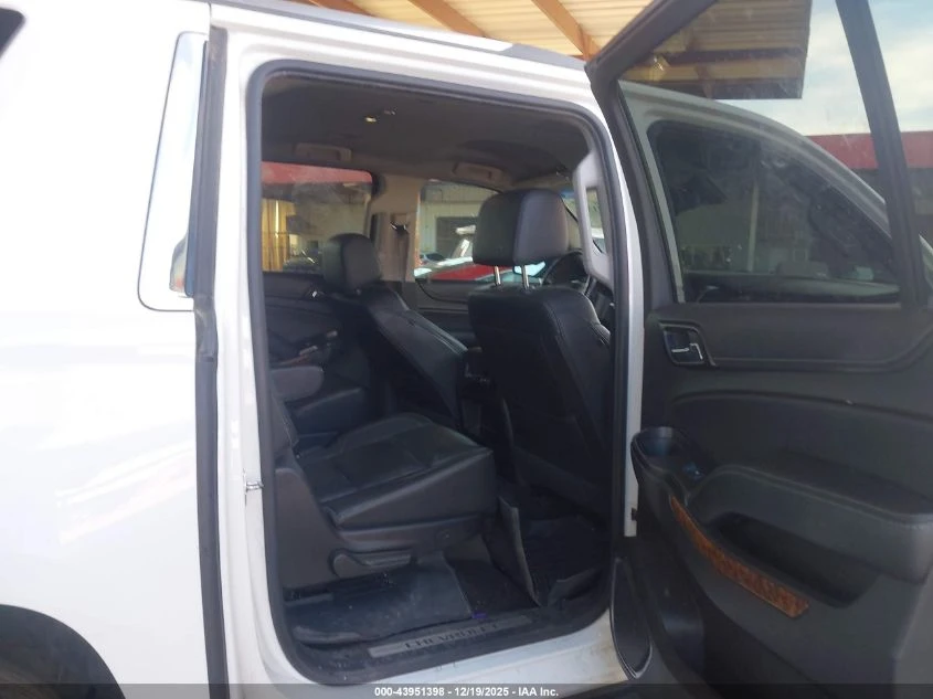 Chevrolet Suburban 5.3L V-8 DI, VVT, 355HP 4X2 Drive | Mobile.bg � ����������� 14