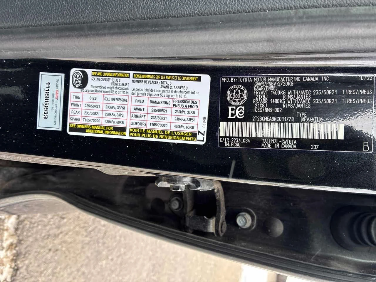 Lexus RX 500h * CARFAX * Обдухване * Дистроник * , снимка 12 - Автомобили и джипове - 53881004