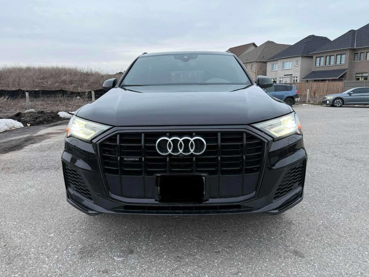 Audi Q7 Komfort/CARFAX/ПАНОРАМА/ПОДГРЕВИ, снимка 2 - Автомобили и джипове - 53934582