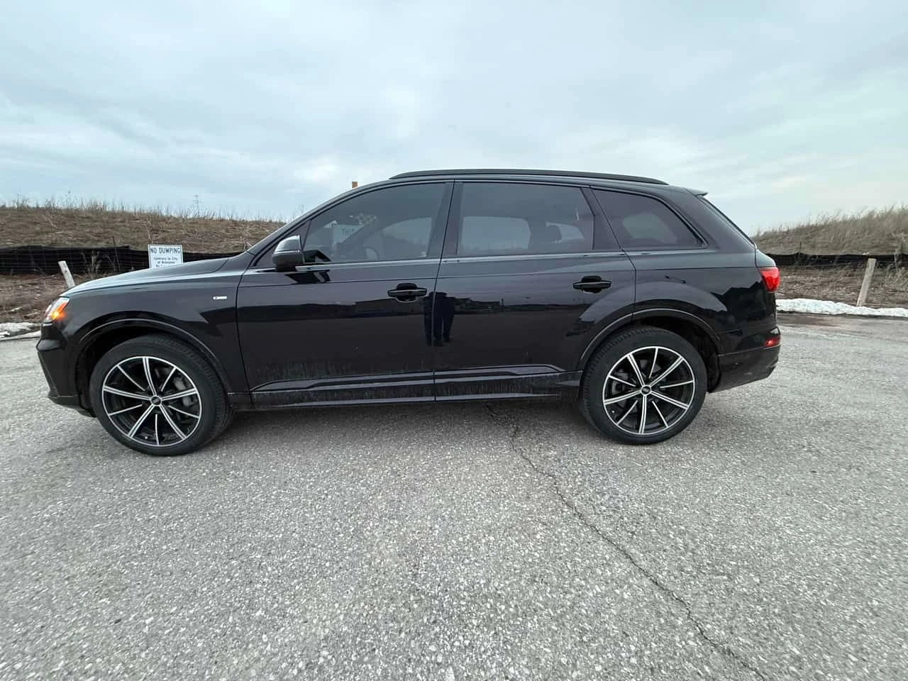 Audi Q7 Komfort/CARFAX/ПАНОРАМА/ПОДГРЕВИ, снимка 3 - Автомобили и джипове - 53934582