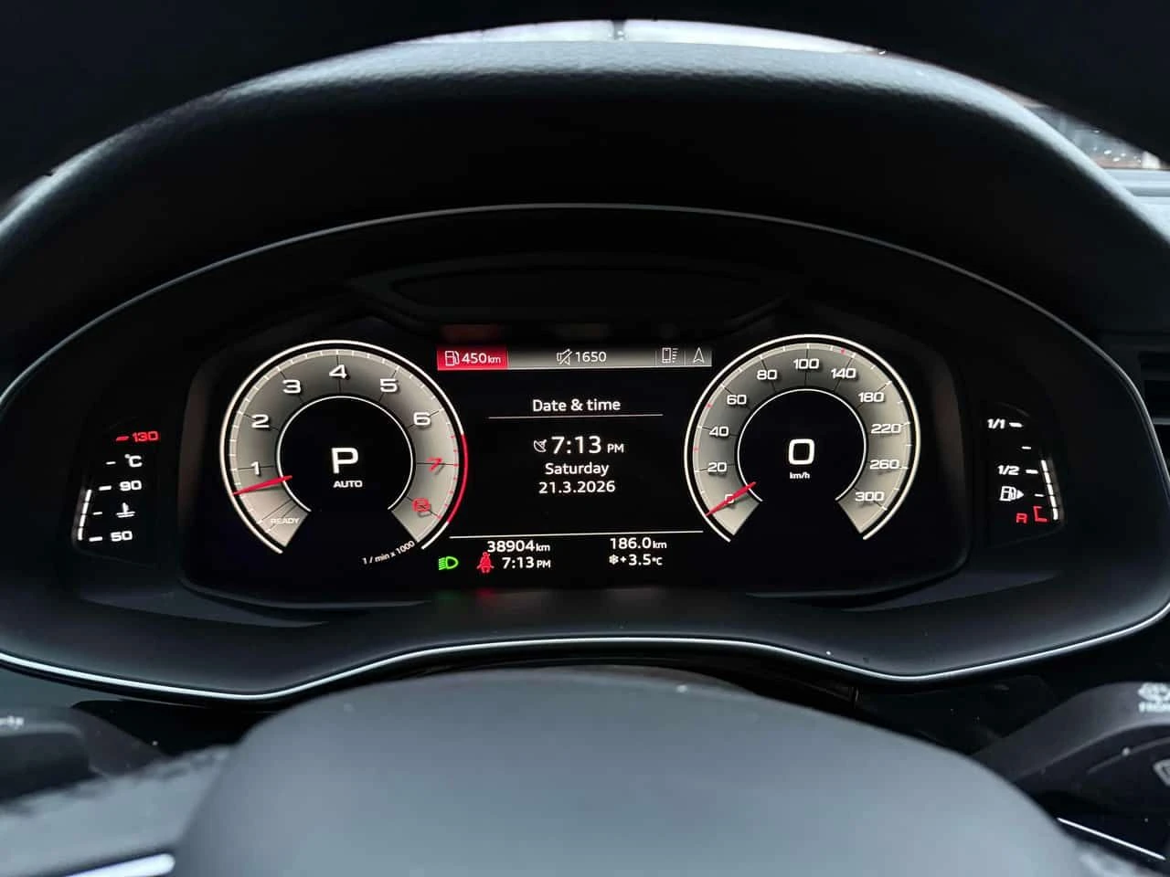 Audi Q7 Komfort/CARFAX/ПАНОРАМА/ПОДГРЕВИ, снимка 8 - Автомобили и джипове - 53934582