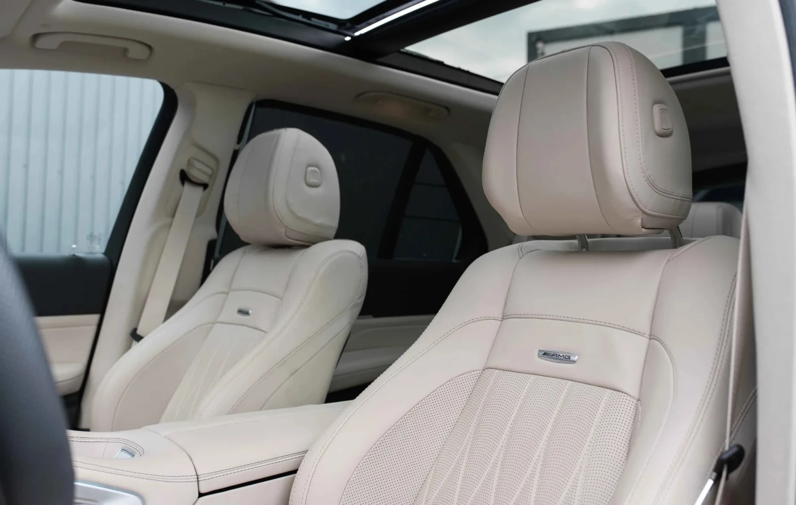 Mercedes-Benz GLE 53 4MATIC AMG , снимка 7 - Автомобили и джипове - 54023498