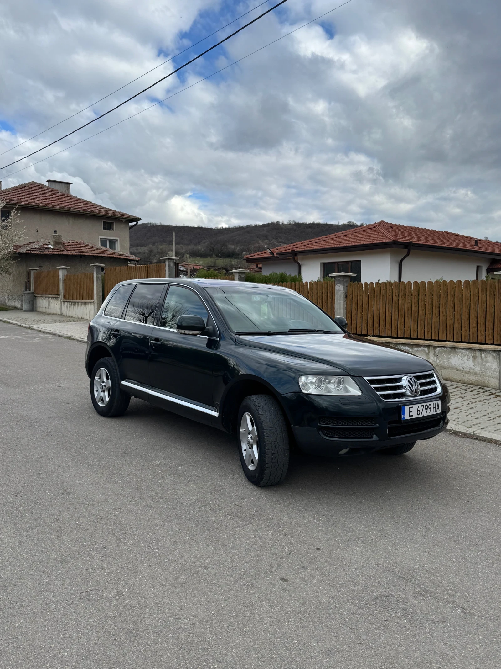 VW Touareg 2.5 4x4, снимка 2 - Автомобили и джипове - 54030296