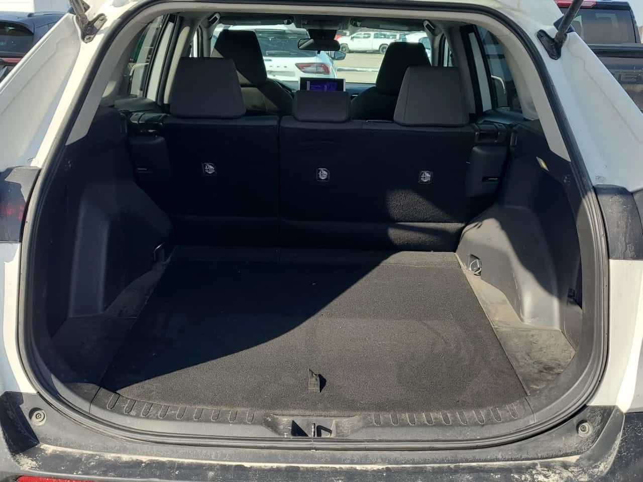 Toyota Rav4 * LE * CARFAX * 2 КЛЮЧА * ПОДГРЕВИ * , снимка 15 - Автомобили и джипове - 54194245