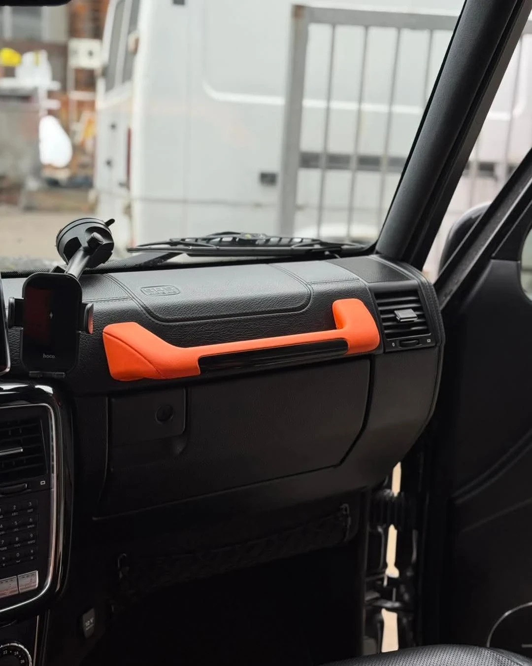 Mercedes-Benz G 350 D , снимка 6 - Автомобили и джипове - 54236154