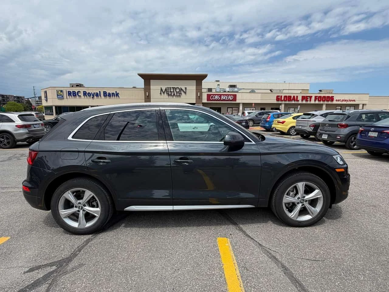 Audi Q5 | Progressiv | ПОДГРЕВ | ПАНОРАМА | CARFAX | , снимка 3 - Автомобили и джипове - 54695480