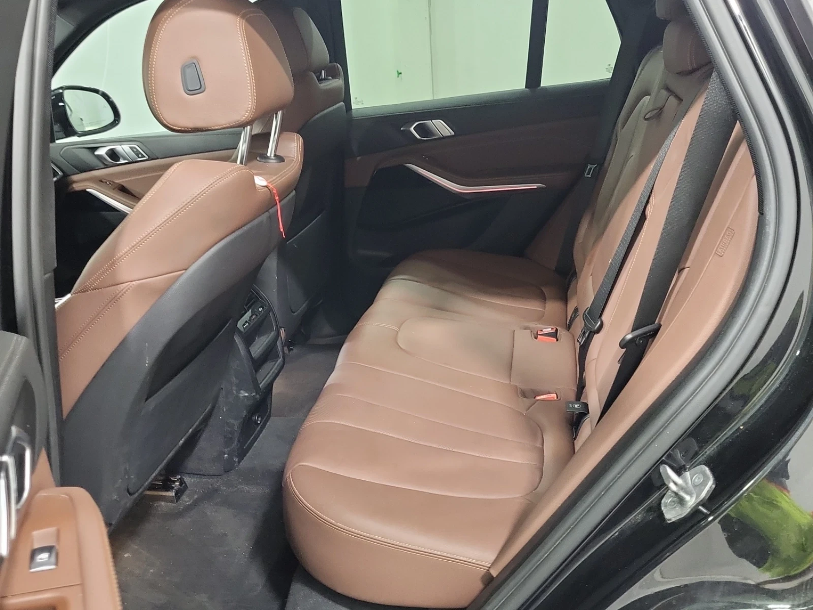 BMW X5 40I * M ПАКЕТ * HEAD UP * DISTRONIC * CARFAX * , снимка 7 - Автомобили и джипове - 54701824