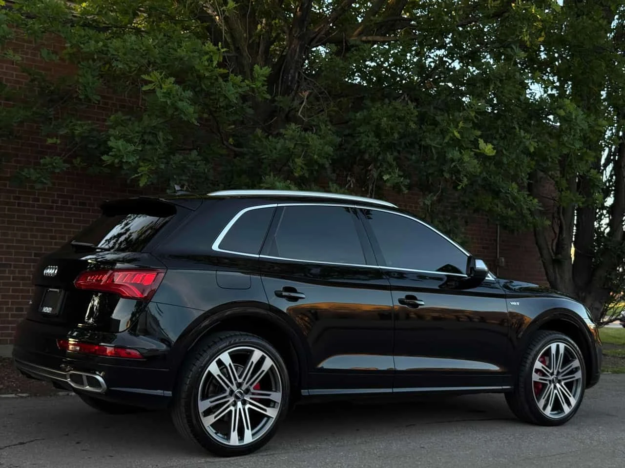 Audi SQ5 | Technik | DISTRONIC | 360 | B&O | HUD | , снимка 12 - Автомобили и джипове - 54955053