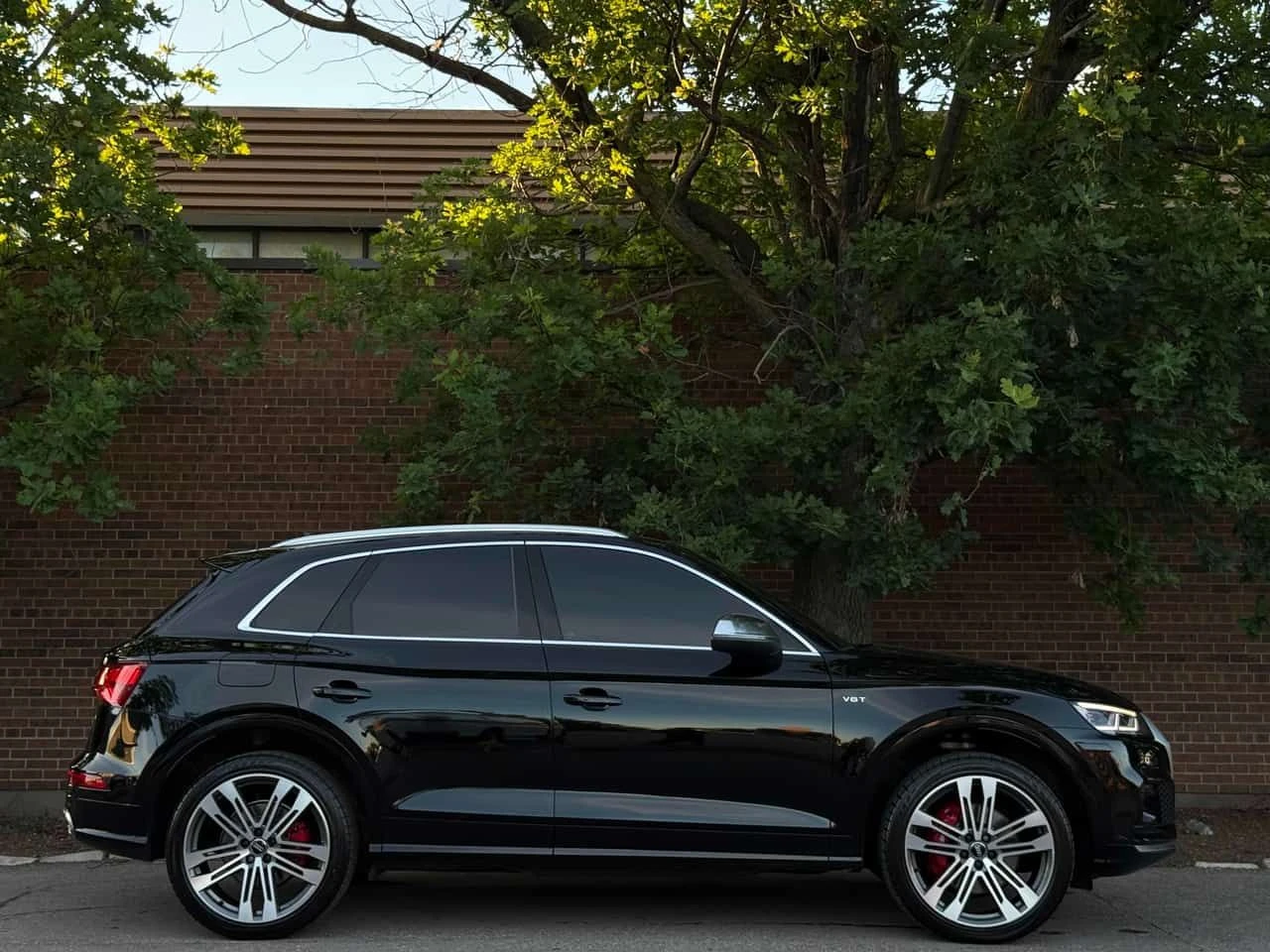 Audi SQ5 | Technik | DISTRONIC | 360 | B&O | HUD | , снимка 3 - Автомобили и джипове - 54955053