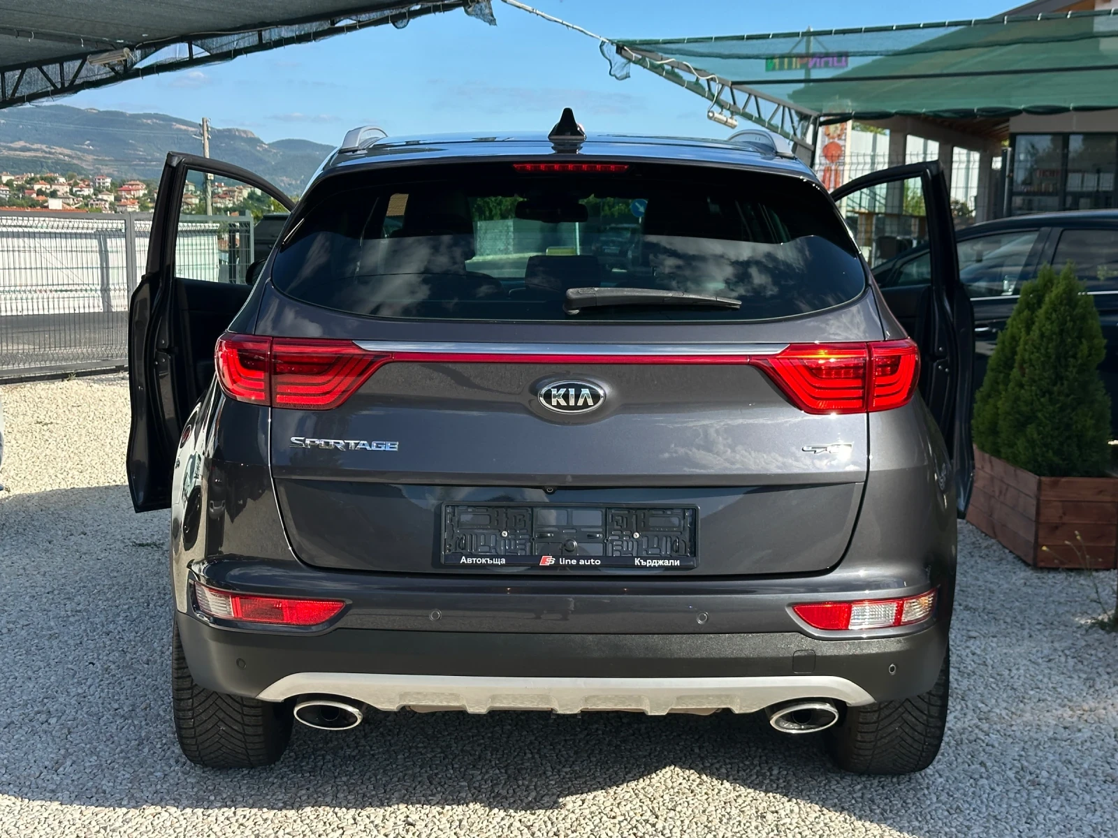 Kia Sportage Gt Line* 4WD* Панорама* Камера* Led* , снимка 5 - Автомобили и джипове - 55486182