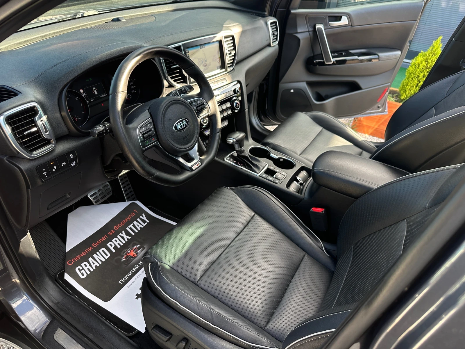 Kia Sportage Gt Line* 4WD* Панорама* Камера* Led* , снимка 7 - Автомобили и джипове - 55486182
