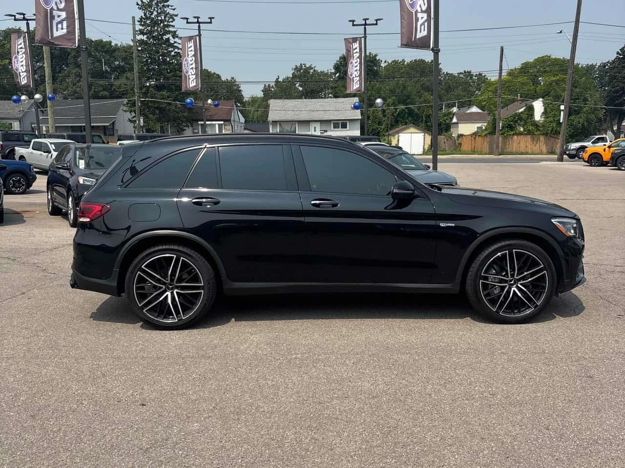 Mercedes-Benz GLC 43 AMG * CARFAX * ОПЦИЯ ЗА ФИНАНСИРАНЕ, снимка 3 - Автомобили и джипове - 55772036