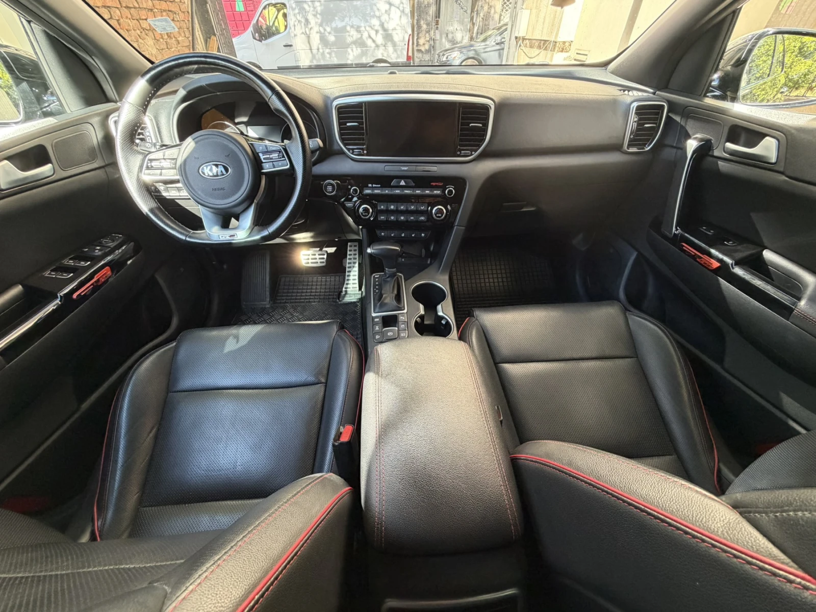 Kia Sportage GT Line* JBL* 4x4* 360* ЛИЗИНГ* facelift, снимка 10 - Автомобили и джипове - 56009729