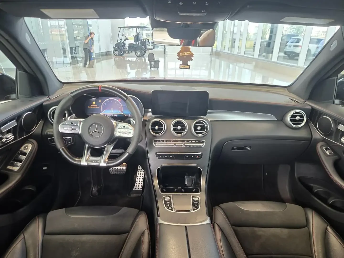 Mercedes-Benz GLC 43 AMG MANIFACTUR/INTELLIGENT PKG/NIGHT PKG/PREMIUM PKG.., снимка 8 - Автомобили и джипове - 56254019