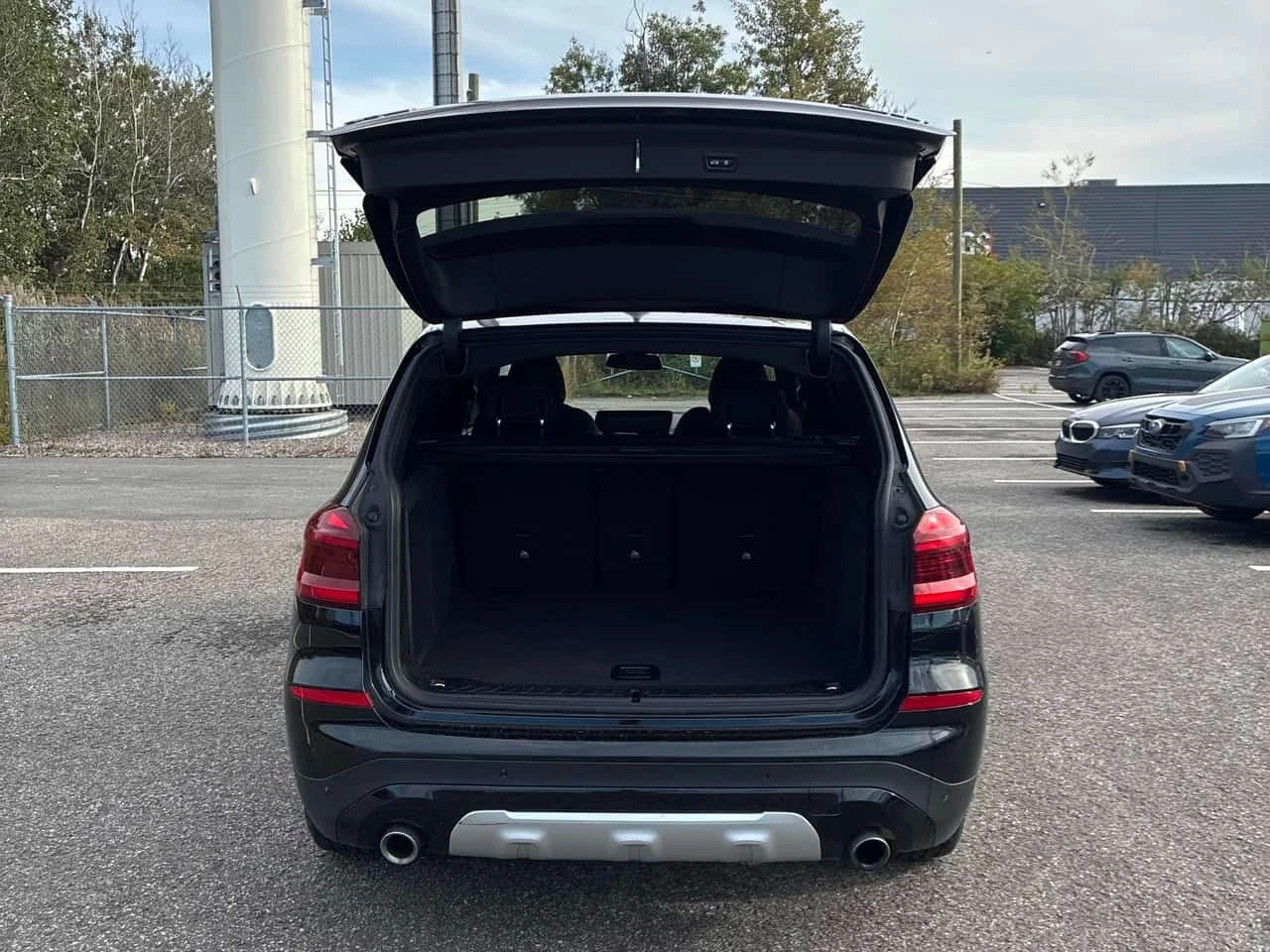 BMW X3 * xDrive30i * CARFAX *  | Mobile.bg � ����������� 11