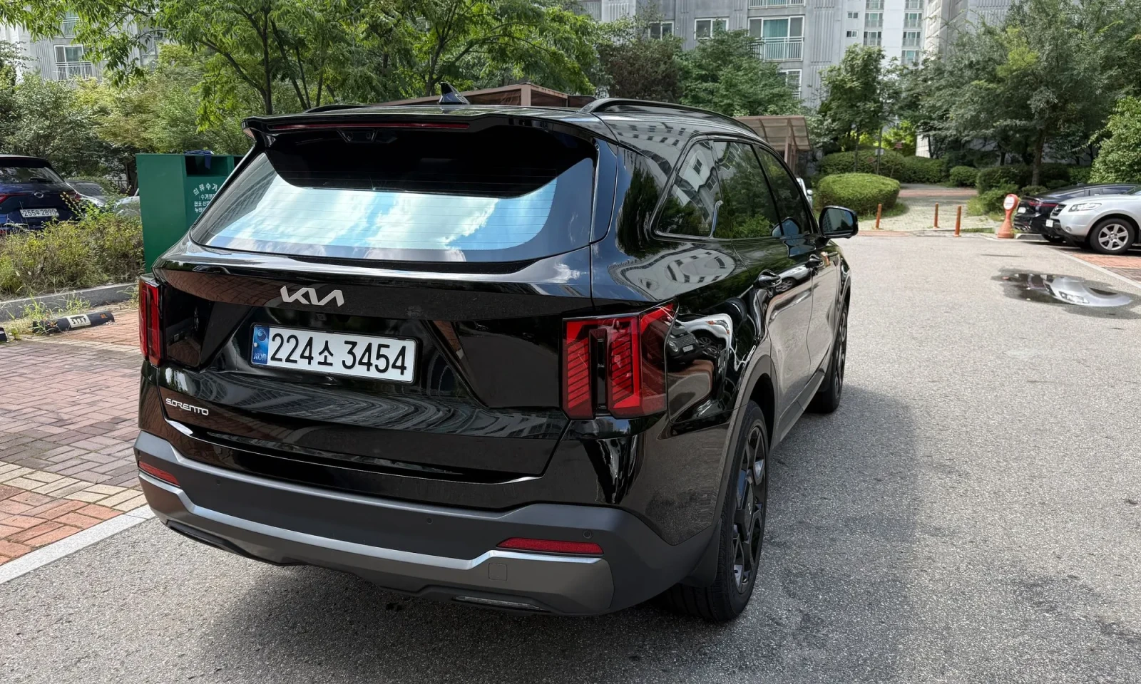 Kia Sorento 2.5T 2WD, снимка 4 - Автомобили и джипове - 56554486
