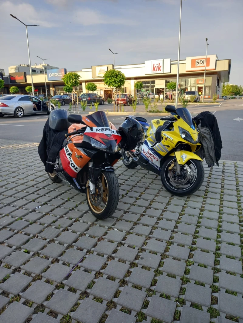 Honda Cbr 600rr, снимка 6 - Мотоциклети и мототехника - 53000397