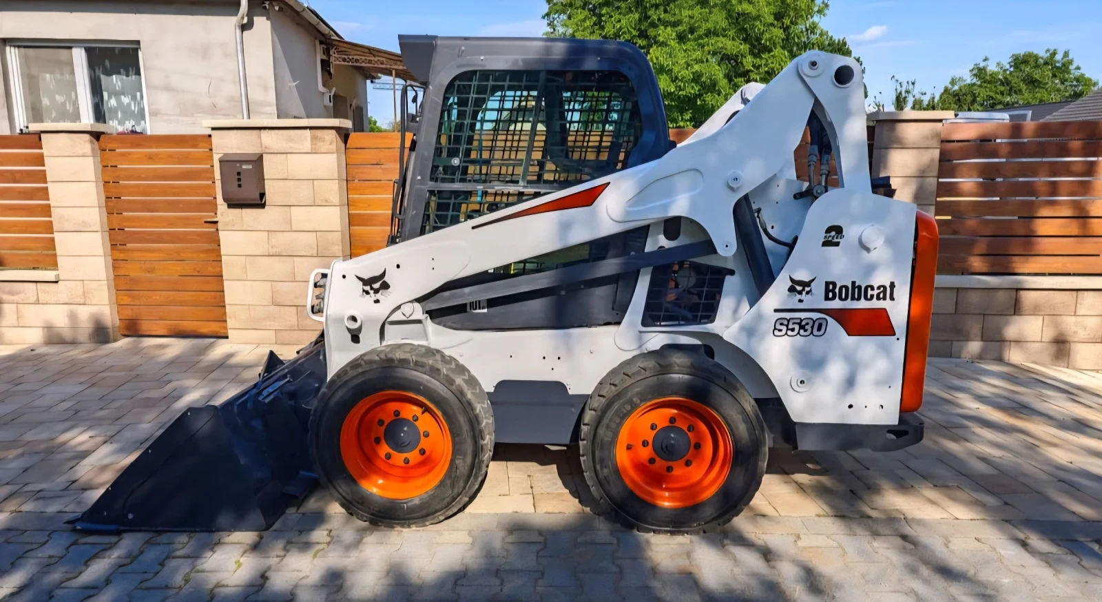 Мини челни товарачи Bobcat S530 Перфектен СПЕШНО! - изображение 2