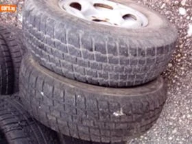 Гуми Зимни 225/70R15, снимка 4