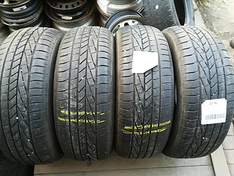 Гуми Летни 235/60R18, снимка 3 - Гуми и джанти - 24536375