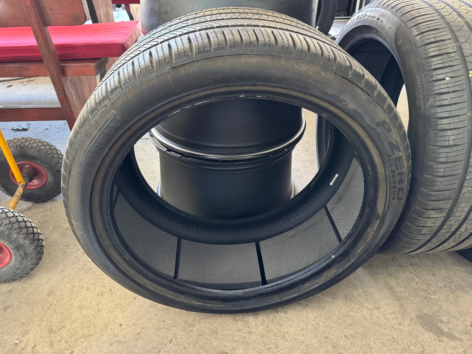 Гуми с джанти Pirelli 285/35R20, снимка 4 - Гуми и джанти - 53953178