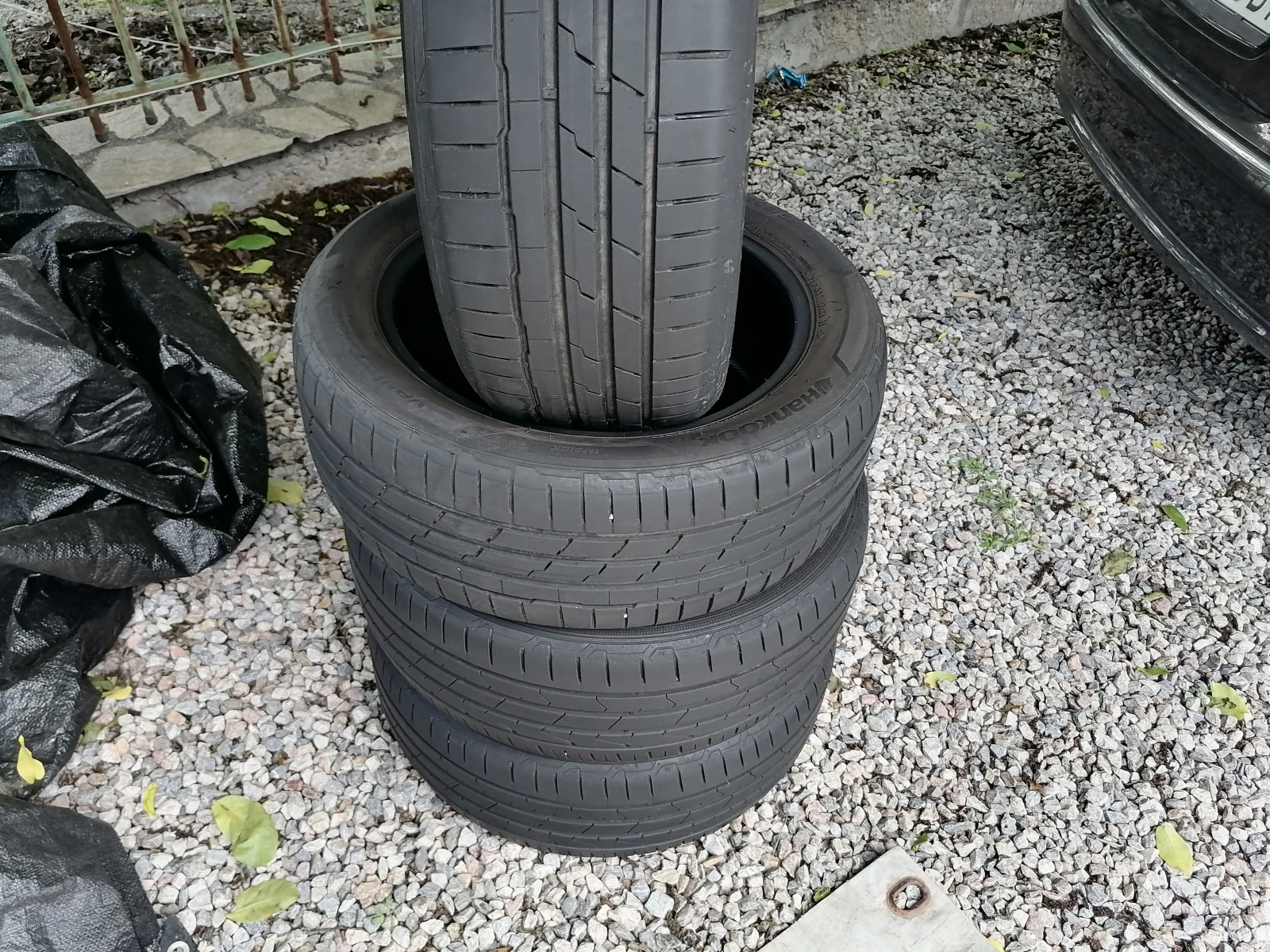 Гуми Летни 205/55R17, снимка 2 - Гуми и джанти - 54614521