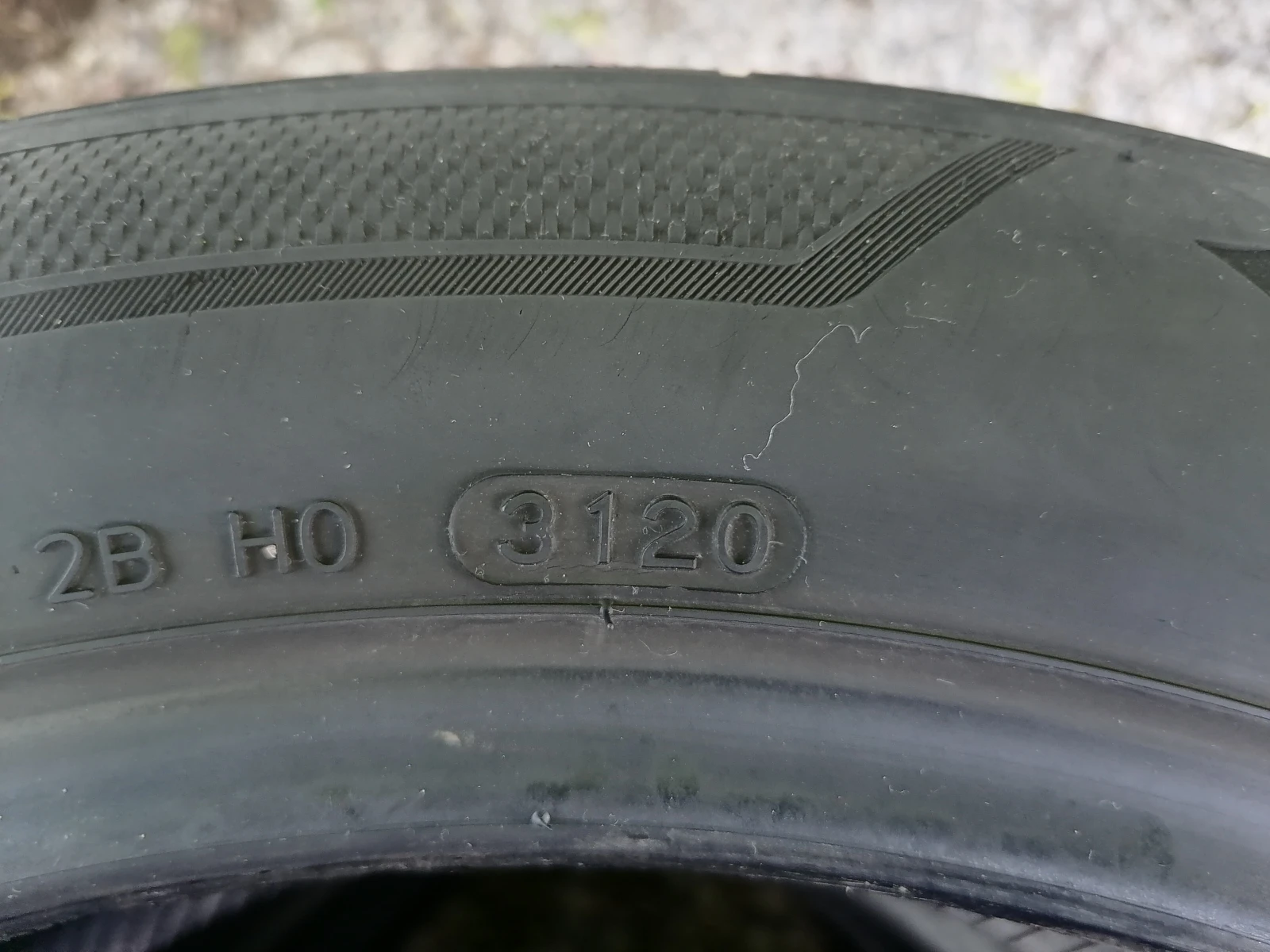 Гуми Летни 205/55R17, снимка 5 - Гуми и джанти - 54614521