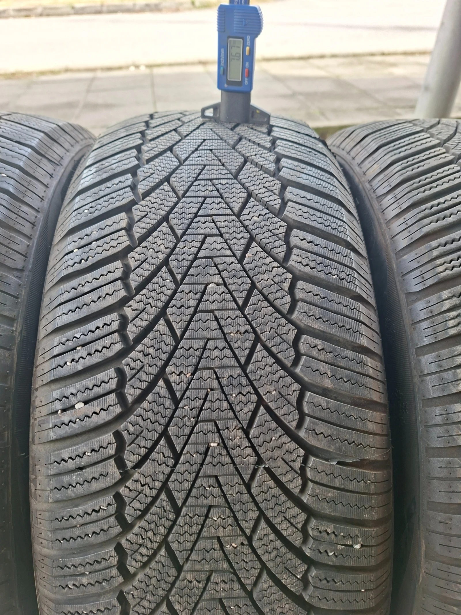 ���� 235/50R18 | Mobile.bg � ����������� 3