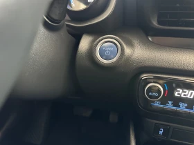 Toyota Yaris Bitone, Head-up , снимка 13