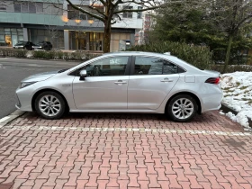 Toyota Corolla Hybrid Executive - Гаранция до 2032 г., снимка 4