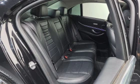 Mercedes-Benz E 300 4MATIC Avantgarde* DIGITAL* 360 CAM* SUNROOF* , снимка 15