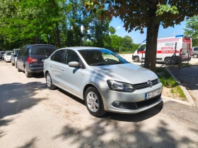 VW Polo VW Polo 5 Sedan (6R) 1.6 - 105 коня   Бензин, снимка 1