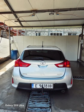 Toyota Auris  ! Toyota Auris 2.0 D-4D   126 .. (2 | Mobile.bg    3